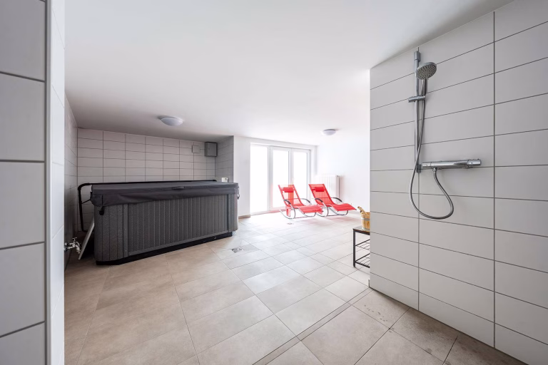 Wellnessbereich - Whirlpool